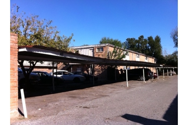 Building Photo - Golfcrest Hills