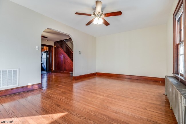 Building Photo - 51 Park Ave