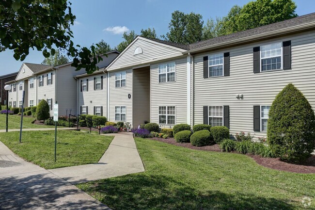 Building Photo - Ridgewood Apartments