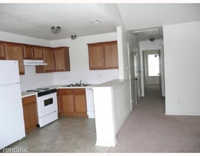 Building Photo - 2 br, 2 bath Duplex - 922 Sun Meadow St