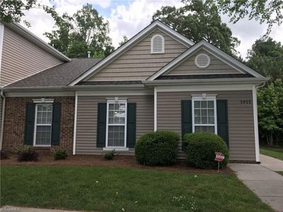 Foto del edificio - 5922 Fox Ridge Ln