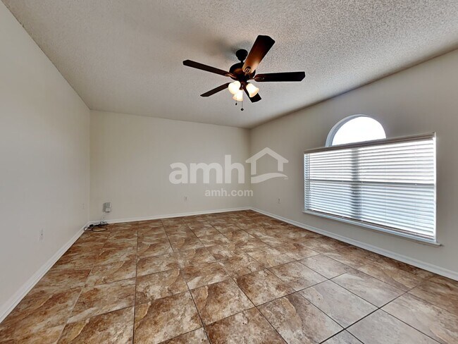 Foto del edificio - 7147 High Bluff Road