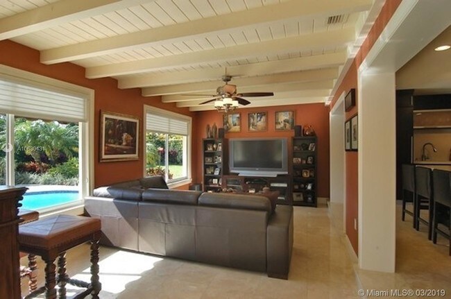 Building Photo - 7240 SW 110th Terrace