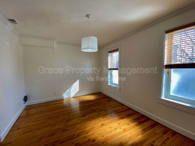 Foto del edificio - 819 E 25th Ave