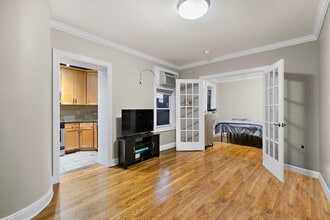 Building Photo - 151 Sip Ave