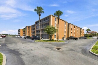 Building Photo - 12760 Indian Rocks Rd
