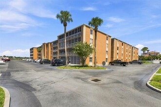 Building Photo - 12760 Indian Rocks Rd