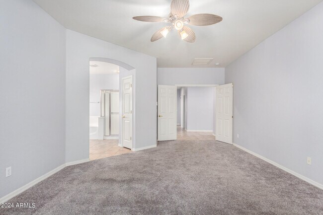 Foto del edificio - 14094 W Edgemont Ave