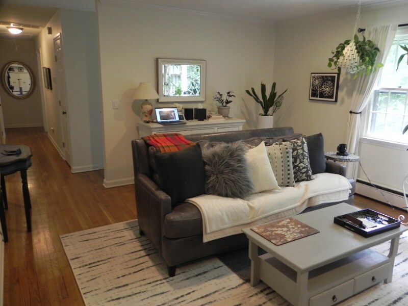 Primary Photo - 24 Birchside Dr