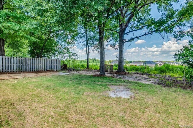 Foto del edificio - 9025 Saw Tooth Loop