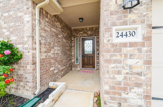 Foto del edificio - 24430 Vittorio Wood Ln