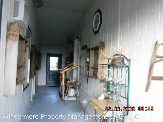 Building Photo - 3 br, 2 bath House - 341 S County Rd