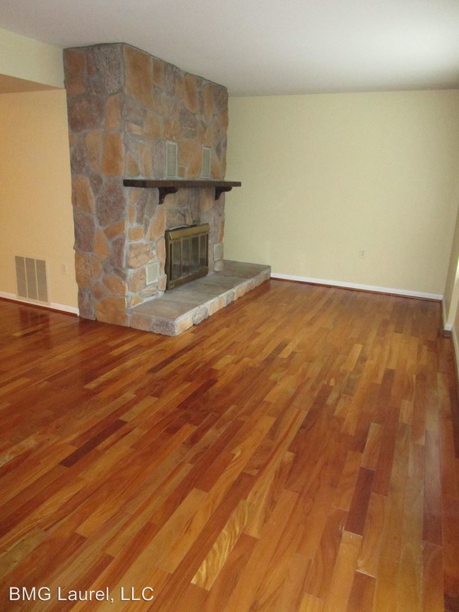 Building Photo - 10956 Trotting Ridge Way