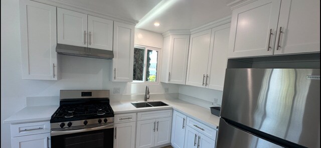 Foto del edificio - 1157-1161 N Hobart Blvd