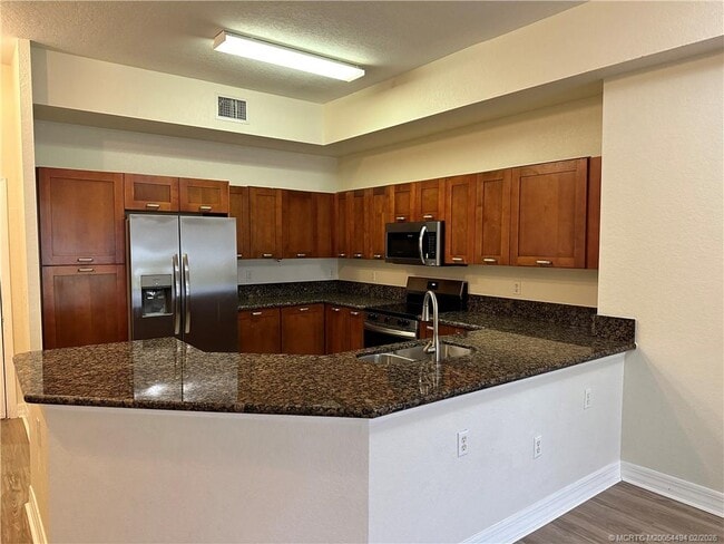 Building Photo - 59 SE Palermo