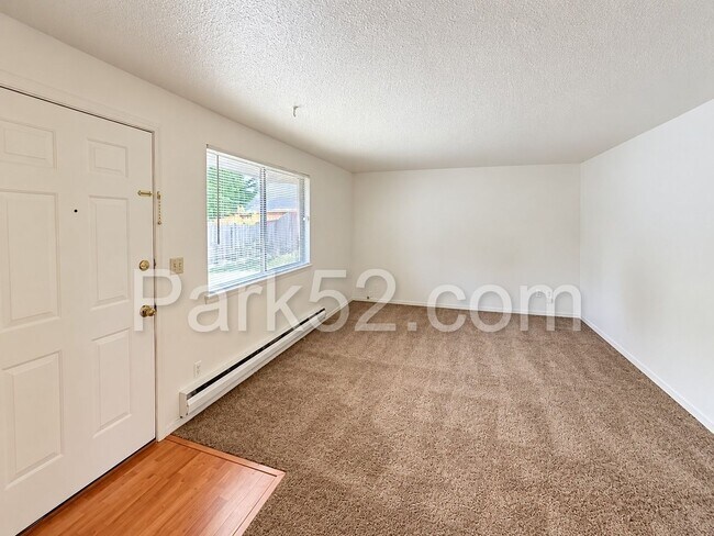 Foto del edificio - 3314 S Adams St