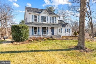 Building Photo - 7329 Fleetwood Ct