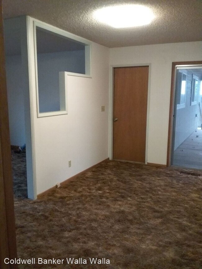 Building Photo - 2 br, 1 bath House - 1623 Sunset Dr.