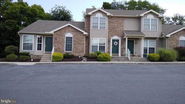 Building Photo - 19 Eastwick Ln