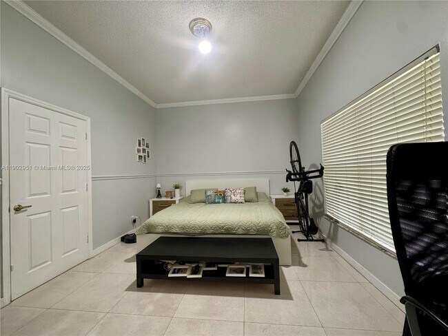 Foto del edificio - 16137 Emerald Cove Rd