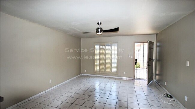 Foto del edificio - 8241 N Central Ave