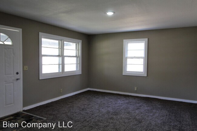 Building Photo - 3 br, 1 bath House - 508 W Fordyce