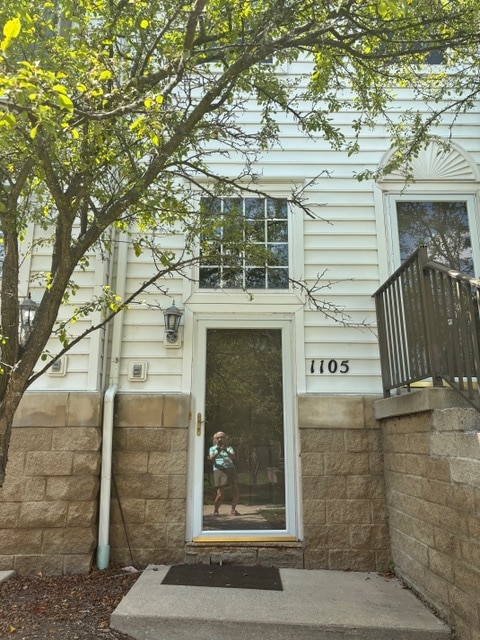 Building Photo - 1105 Freesia Ct