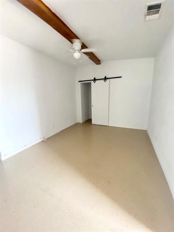 Foto del edificio - 896 E Reno Rd