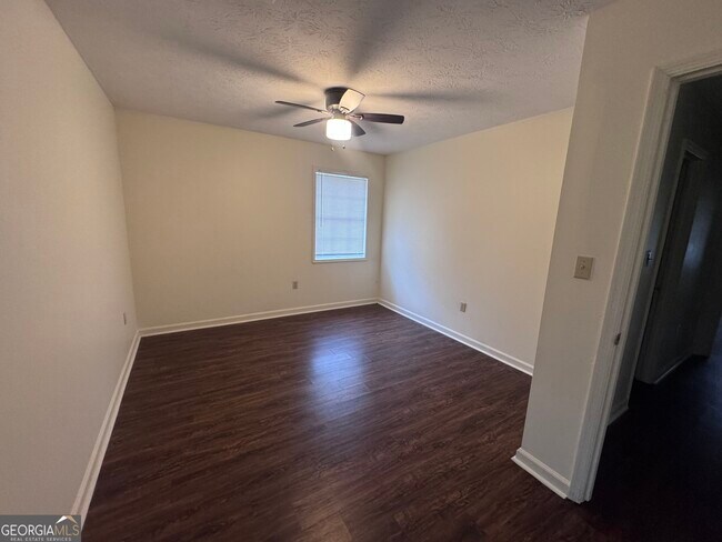 Foto del edificio - 510 Cypress Dr