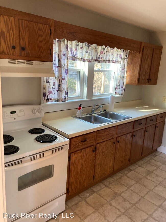 Foto del edificio - 2 br, 1 bath House - 504 W 6th St