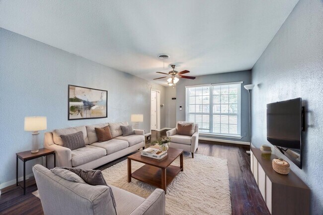 Foto del edificio - 8935 Clearwater Dr