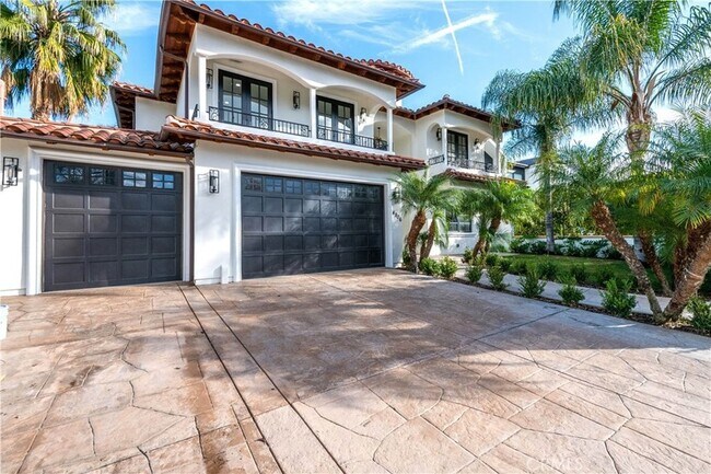 Building Photo - 4906 Rubio Ave