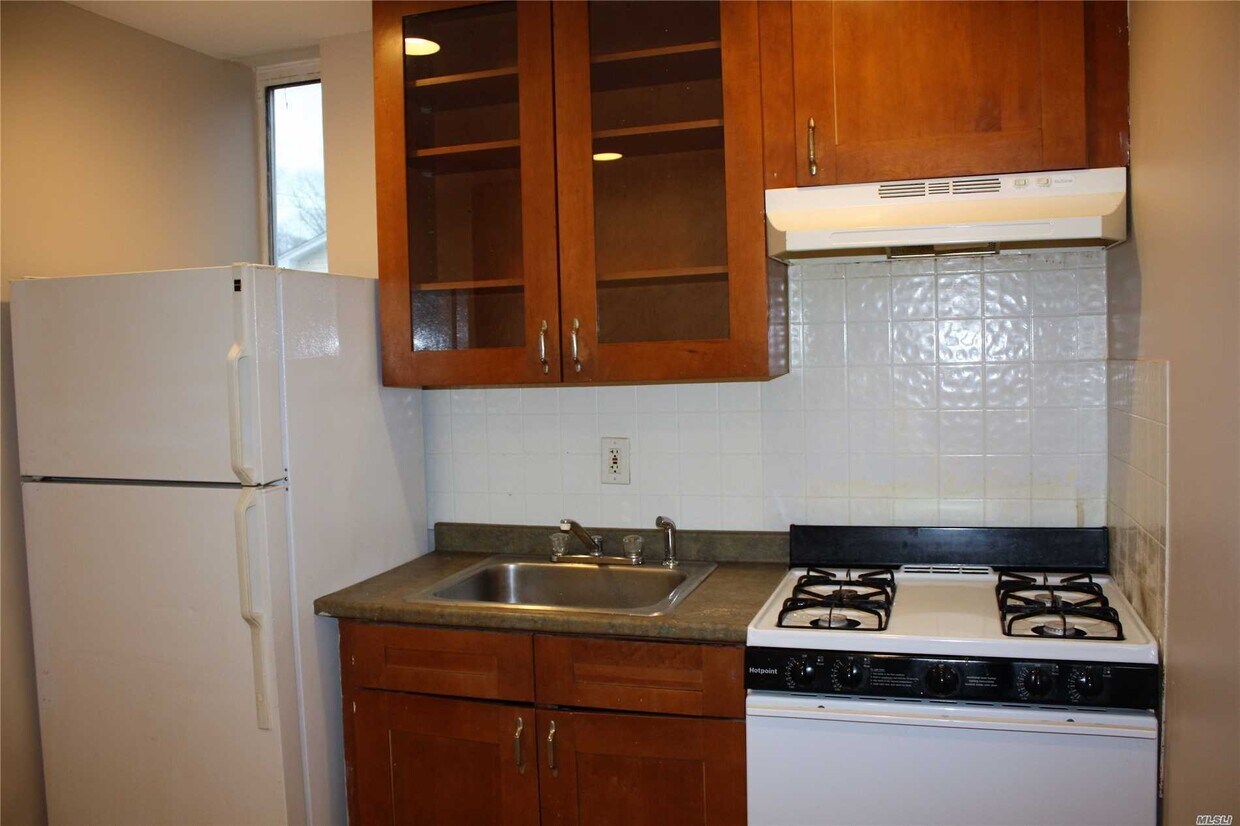 Foto principal - 741 Clocks Blvd
