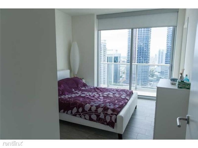 Building Photo - 1100 N Miami Ave