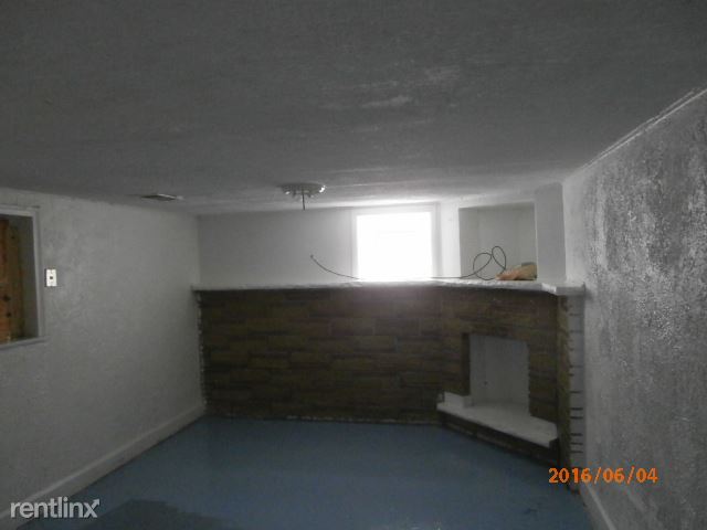 Building Photo - 18425 Burgess