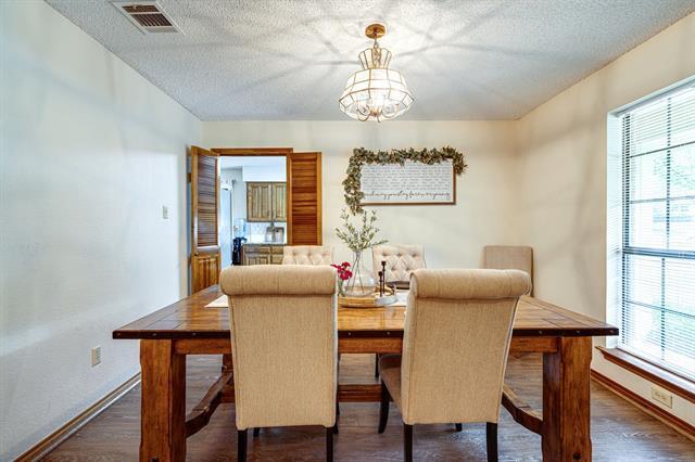 Foto del edificio - 3541 Hightimber Dr