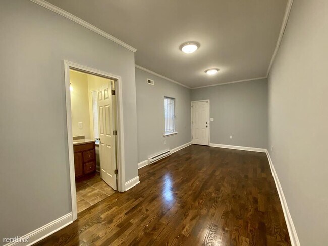 Foto del edificio - 6 br, 3 bath Apartment - 3033 W Berks St