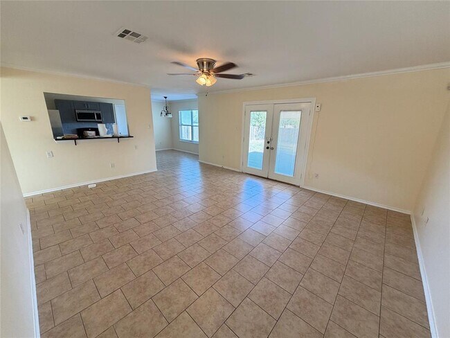 Foto del edificio - 2203 Bluebonnet Dr