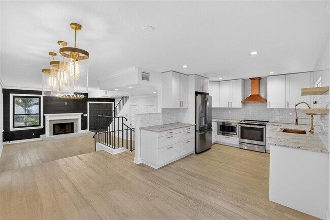 Foto del edificio - 162 E Davis Blvd