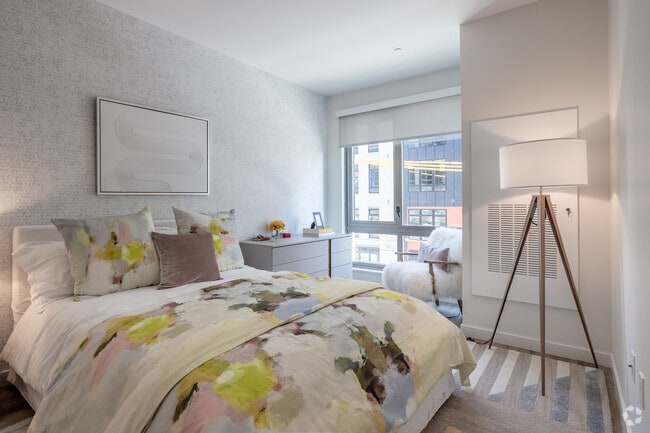 1BR 1BA - 663SF - 25 Maple