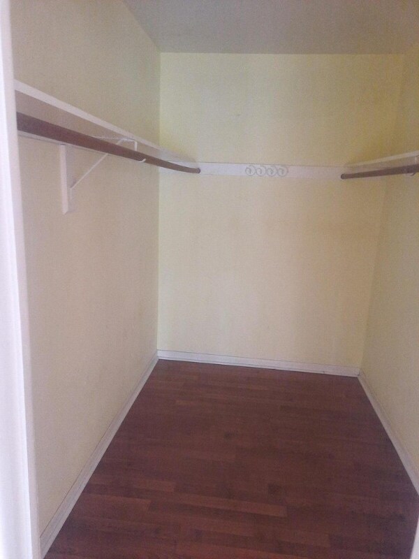 Foto del edificio - 2050 Oleander Blvd