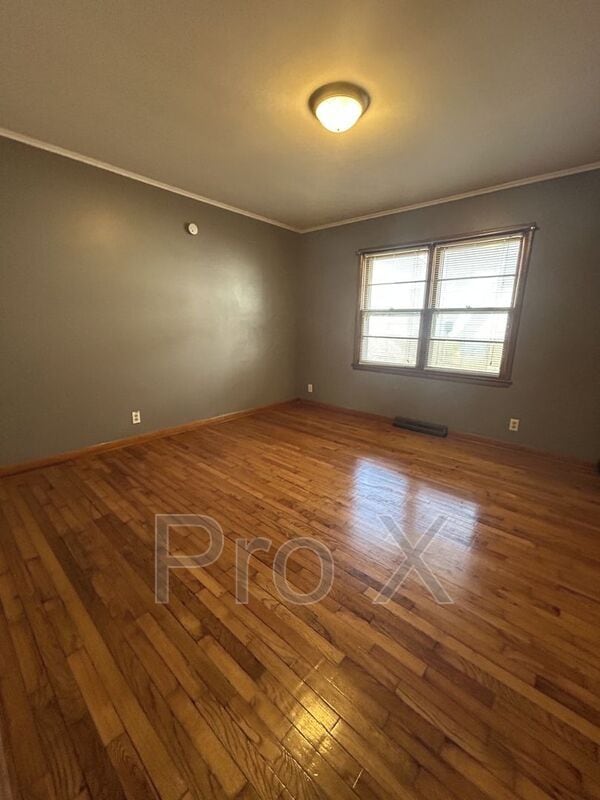 Building Photo - 111 W Lindburg St