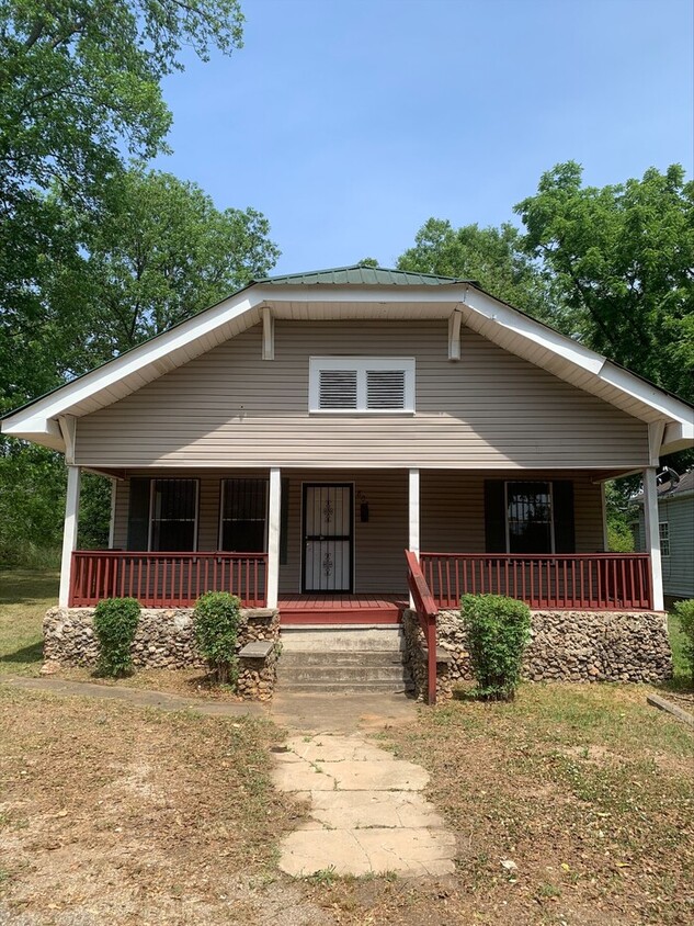 Birmingham / West End - House for Rent in Birmingham, AL | Apartments.com