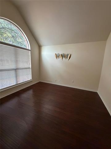 Foto del edificio - 846 Gold Camp Rd