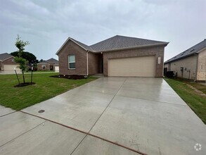Building Photo - 10000 Pentro Pkwy