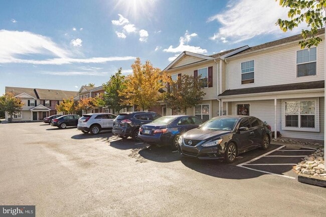 Foto del edificio - 56 S Charlotte St