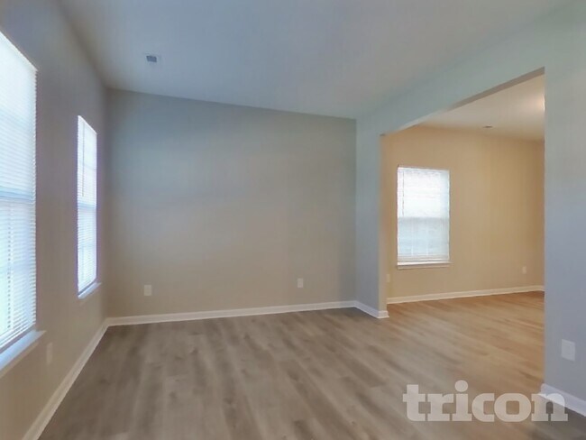 Building Photo - 8355 Burket Way