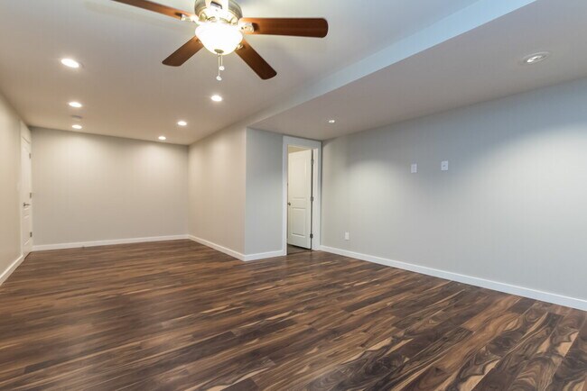 Foto del edificio - 234 Oak Glen Dr