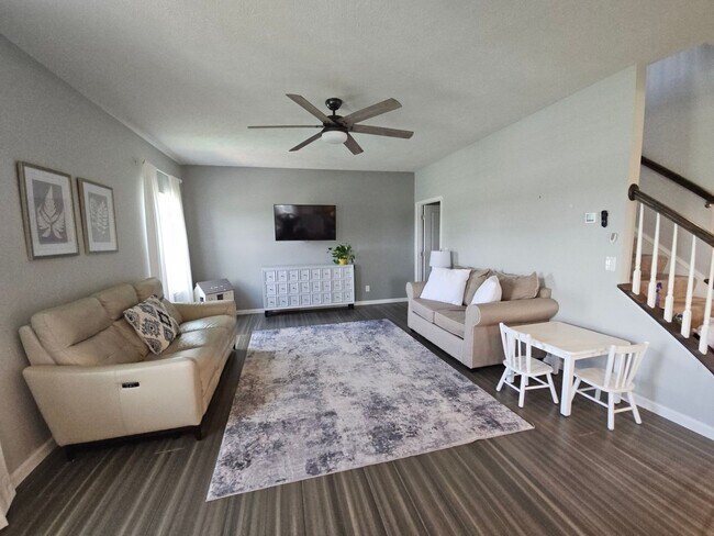 Foto del edificio - Spacious 4BR House in Willoughby