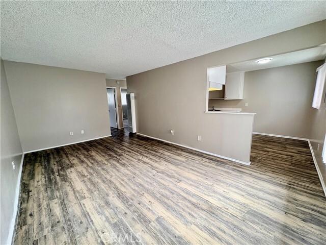 Foto del edificio - 4920 Maine Ave